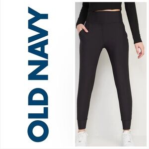 Old Navy Powersoft Joggers sz L pants black, 77% polyester, 23% spandex, EUC